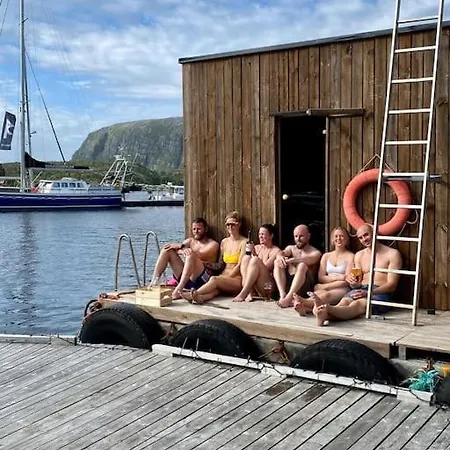 Daire Uniqe Large Sea House 200m2 Refsnes